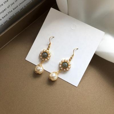 China Fashionable Japan and South Korea retro long fairy temperament pearl earring aesthetic wholesale for sale