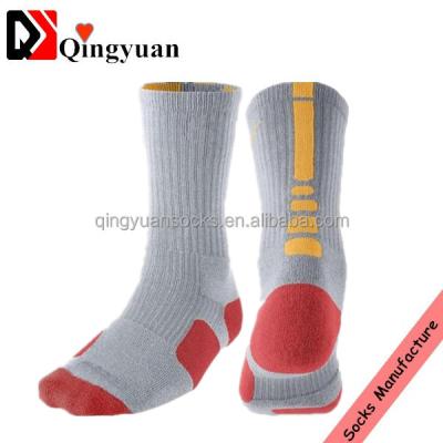 China Wholesale Bulk Custom Logo Antibacterial Knitted Cushioned Men Elite Sports Custom Socks for sale