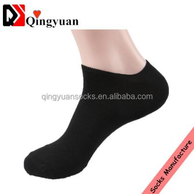 China Antibacterial Custom Design Black Bamboo Sock Man Anti Bacterial Breathable Eco Friendly Socks for sale