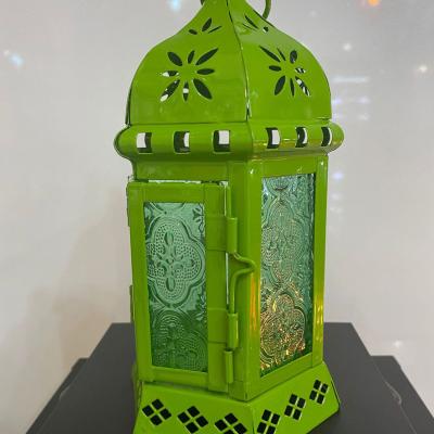 China Romantic European Classical Moroccan Craft Home Decor Color Wedding Supplies Wrought Iron Candle Holder Wind Lamp Lanterns for sale