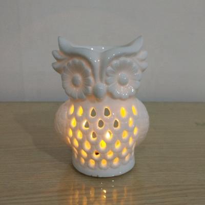 China Handmade Hollow Decoration Home Censer Porcelain Handwork Hotel Foot Bath Owl Night Light Decoration for sale