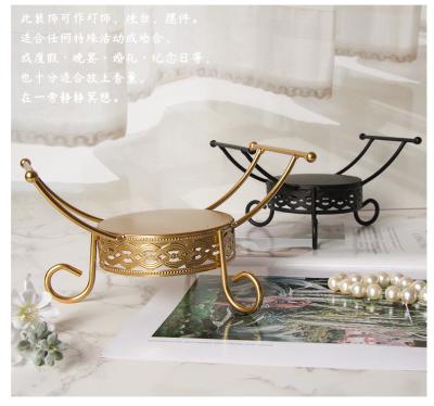 China Multifunctional Home Decor Tripod Lace Tripod Jewelry Rack Home Flower Pot Jewelry Holder Fruit Tray Storage Ornaments Candle Holder for sale