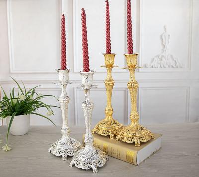 China Home Simple Creative European Style Metal Decoration Zinc Alloy Wedding Head And Gold And Silver Candle Holders Paired Cheerful for sale