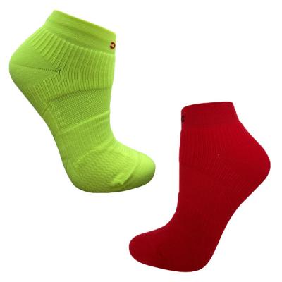 China QUICK DRY Comfortable Sports Ankle Short Compression Socks for sale