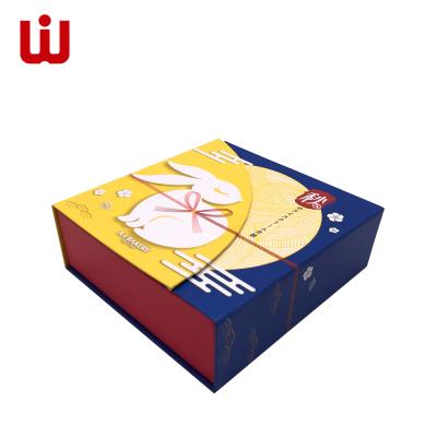 China Eco Friendly Materials Food Grade Packaging Box Recycled Bakery Box For Cake Pastry for sale