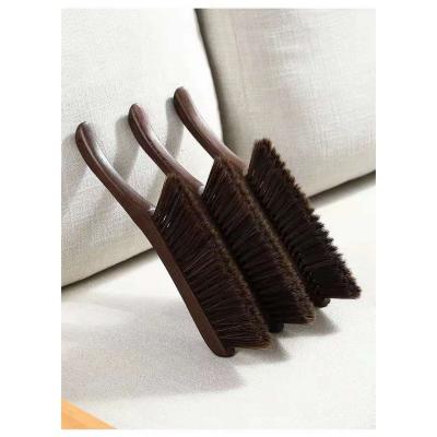 China Chicken Wing Wood Curved Handle Black Brown Dust Cleaner Brush Viable Viable Bed for sale