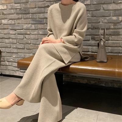 China 2022 Autumn Winter Fashion Women New Arrival Anti-wrinkle Crew Neck Long Sleeve Tops With Slim Fit Long Pants Twin Set for sale