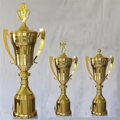 China Europe 2015 New Designs Gold Plating Souvenir And Award Monarch Trophy for sale