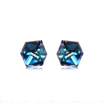 China CLASSIC Classic Cube Rhodium Plated Earring for sale