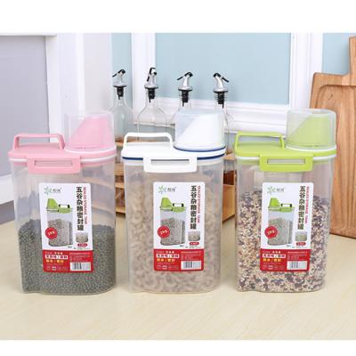 China KJH Bean Container Box 2L Kitchen Food Storage Box Sustainable Living Eco-friendly Plastic Cereal Grain for sale