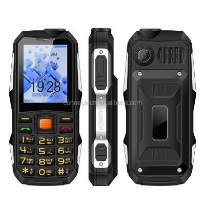 China Build In Dual SIM Card 2400mAh 2.4 Inch Battery Power Bank Flash Operate Rugged Style China Mobile Feature Phone for sale