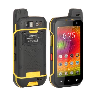 China 3G 4.7 Inch IPS Screen 4GB RAM/64GB ROM IP68 Waterproof Rugged Android Smartphone Walkie Talkie Handheld for sale