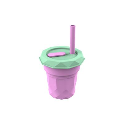 China Viable Made In China New Style Drinking Straw Cup Portable Office Coffee Cup Drop-Proof Silicone Mug With Lid for sale