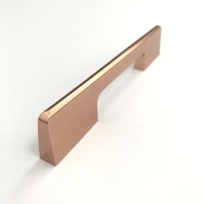 China Hot Sales Modern Hoone Wardrobe Sideboard Handles Rose Modern Solid Gold Door Pull Furniture Handles for sale