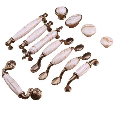 China Kitchen Easy Drawer Wardrobe New Arrival Hoone Antique Cabinet Handles Door Knob Marble Furniture Zinc Alloy Handles for sale