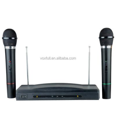 China Voxfull Handheld Microphone Show Plastic Wireless Microphone With Receiver Mic System Wireless Wireless Microphone for sale