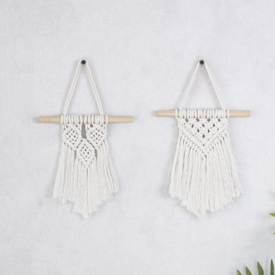 China 100% Handmade Mini Cute Macrame Wall Hanging Holiday Ornament Decor Art Woven Handmade Handcrafts Tapestry Geometric Boho Home for sale