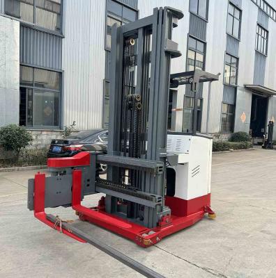 Cina 1000kg 2000kg 9m VNA Fork Truck Warehouse 3 Way Stacker ruotare 180 gradi per l'uso in magazzino stretto in vendita