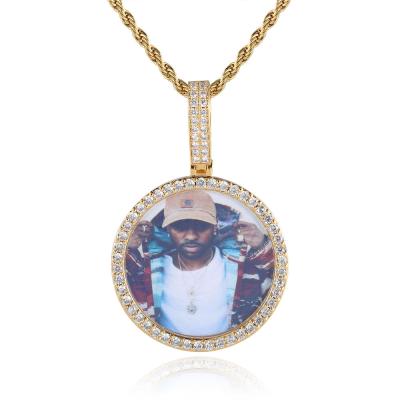 China Hiphop Qinuo Mic Paved Hip Hop Around DIY Pendant Picture Medallion Photo Medallion Custom Memorial Necklace for sale