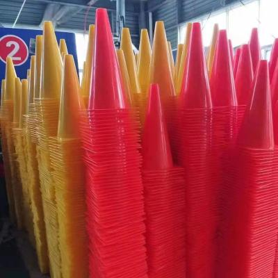 China Soccer/Basketball/Soccer/Hockey Agility And Large Outdoor Training Training Cones Football Plastic Marking Agility Training 15 Inch Marker Cone Agility Cones Speed ​​Training for sale