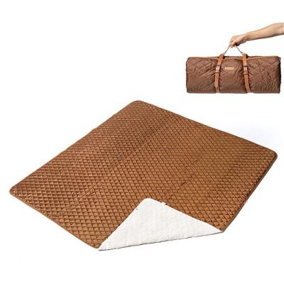 China Eco-Friendly Customize Faux Extra Large Sherpa Soft Picnic Blanket Camping Mat With Waterproof Backing For Family Picknickdecke for sale