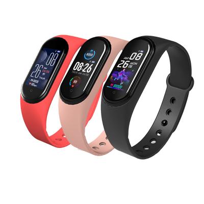 China Touch screen health android smart watch bracelet m5 support call music sport waterproof smartwatch zu verkaufen