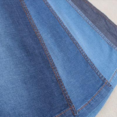 China Spandex-Denim-Gewebe-Jeans-leichtes Denim-Gewebe-Material Baumwolle 6oz 2 Lycra 98 zu verkaufen