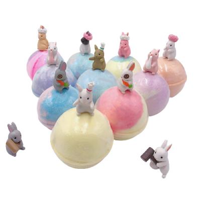 China New Popular Gift Mixed Color Skin Care Bath Bombs Natural Vegan Kids Organic Bath Bombs With Toy for sale