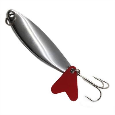 China Hot sale 5.5g 45mm sample available hard artificial metal lure spoon spangle sinking bait with feather treble hook for sale