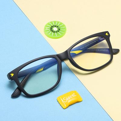 China Anit Glasses Blue Kids Style Eyesight TR90 Colorful Cute Round Blue Light Optical Anti Blocking Glasses For Kids for sale