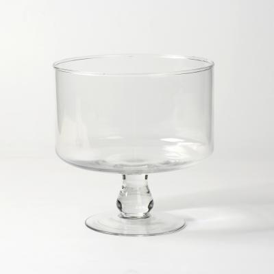 China Viable Hot Sale Creative Design Wholesale Crystal Wine Juice Glass Cup for sale