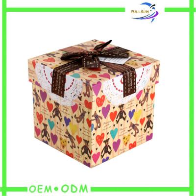 China Flat Pack Luxury Retro Candy Gift Boxes With Ribbon / Foil Stamping for sale