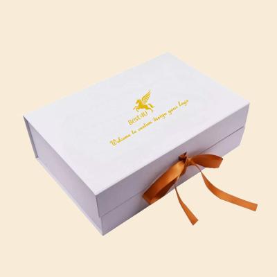 China Custom Recyclable Wedding Bridesmaid Paper Cardboard Magnetic Gift Packaging Box With Ribbon for sale