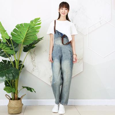 China 2022 fall high-waisted lattice suspenders breathable loose straight wide-leg pants two sets for girls for sale