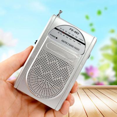 China PORTABLE PS-662 Built In Speaker DC 3V Low Power Consumption Mini Portable FM Radio MP3 Player for sale