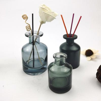 China Personal Care Factory Wholesale Reed Diffuser Glass Bottle Indoor Aromatherapy Diffuser Glass Bottle for sale