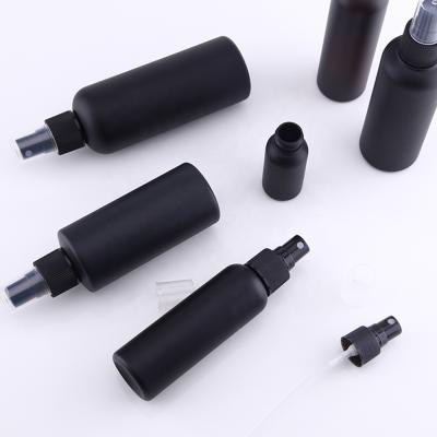 China Beauty 30ml 100ml 150ml 200ml Cosmo Shape Screen Printing Plastic Matte Black PET Spray Bottle for sale