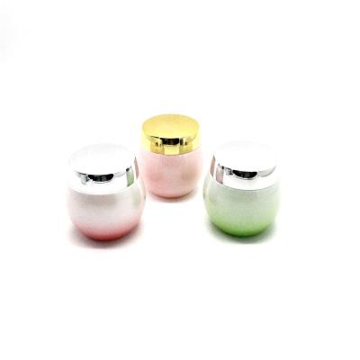 China Personal Care Sample Freestanding Glass Jar 120g Cosmetic Jar With Gold Screw Or Sliver Lid for sale