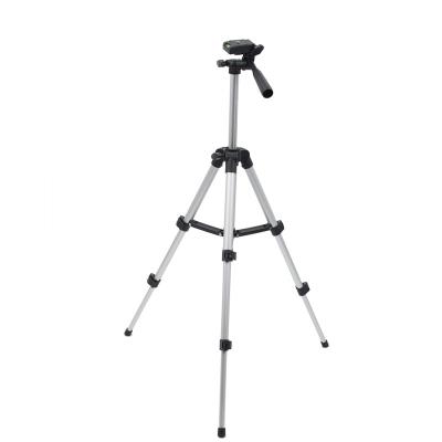 China Foldable Flexible Qualified Professional Silver Aluminum Alloy Tripod Mobile Phone Tripod PORTABLE Camera Stand High for sale