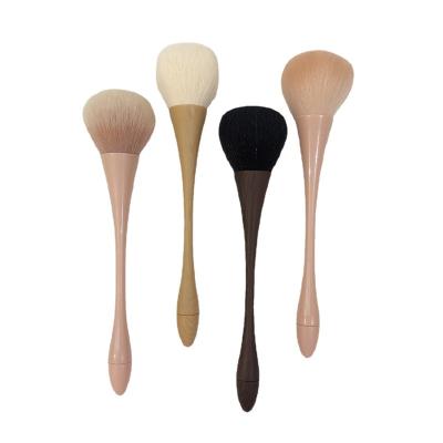 China Flat brush 2023 factory direct sales of small size makeup brush large loose powder brush blush multifunctional powder face beauty tool for sale