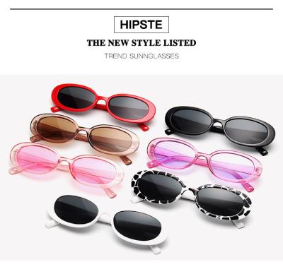 China Cheapest Personality Small Frame Sunglasses Fashion Light Oval Sunglasses Women for sale