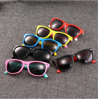 China Fashion Sunglasses Polarized Classic Flexible Kids Sunglasses Unisex Silicone Shades Boys Girls Plastic Sun Glasses Wholesale Glasses for sale