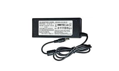 China Adaptador de corriente alterna del adaptador 12V 5A del cargador de corriente alterna para el cargador de la balanza de Imax B6 en venta