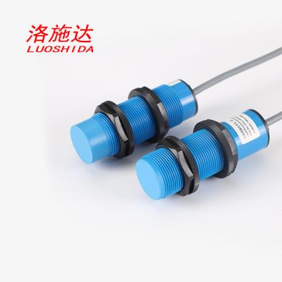 China DC 10-40V Plastic Cylindrical M30 Capacitive Sensor for sale