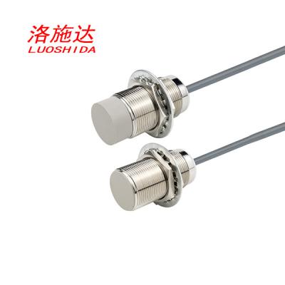 China Não tubo indutivo cilíndrico do metal do sensor de proximidade 20-250VAC do fio da distância 2 do resplendor 25mm M30 à venda