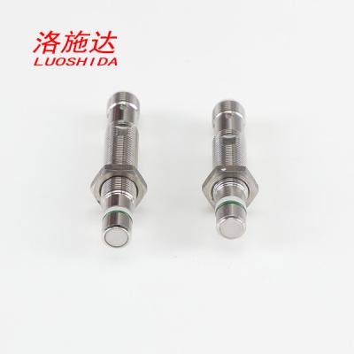 China Stainless Steel High Pressure Proximity Sensor DC M12 With M12 4 Pin Plug Connection for sale