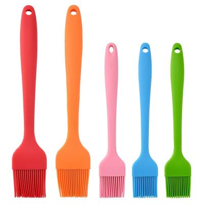 China Sustainable Silicone Basting Brushes Heat Resistant Pastry Brushes For Grill Baking And BBQ Cooking for sale