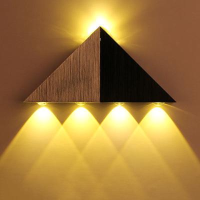 China Contemporary Aluminum Triangle Led Wall Lamp AC90-265V High Power Led Modern Home Lighting Indoor Outdoor Party Ball Disco Light for sale