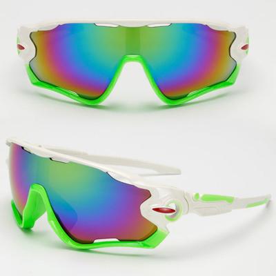 China Sports Sunglasses HD Cycling Glasses Cycling Gear Outdoor Sports Men And Women Sunglasses Breaking Wind Running Fishing Glasses for sale