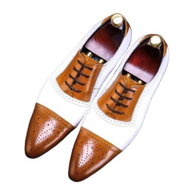 China Deodorization Wholesale 2022 New Business Banquet Cut Out Pointed Toe Leather Shoes for sale